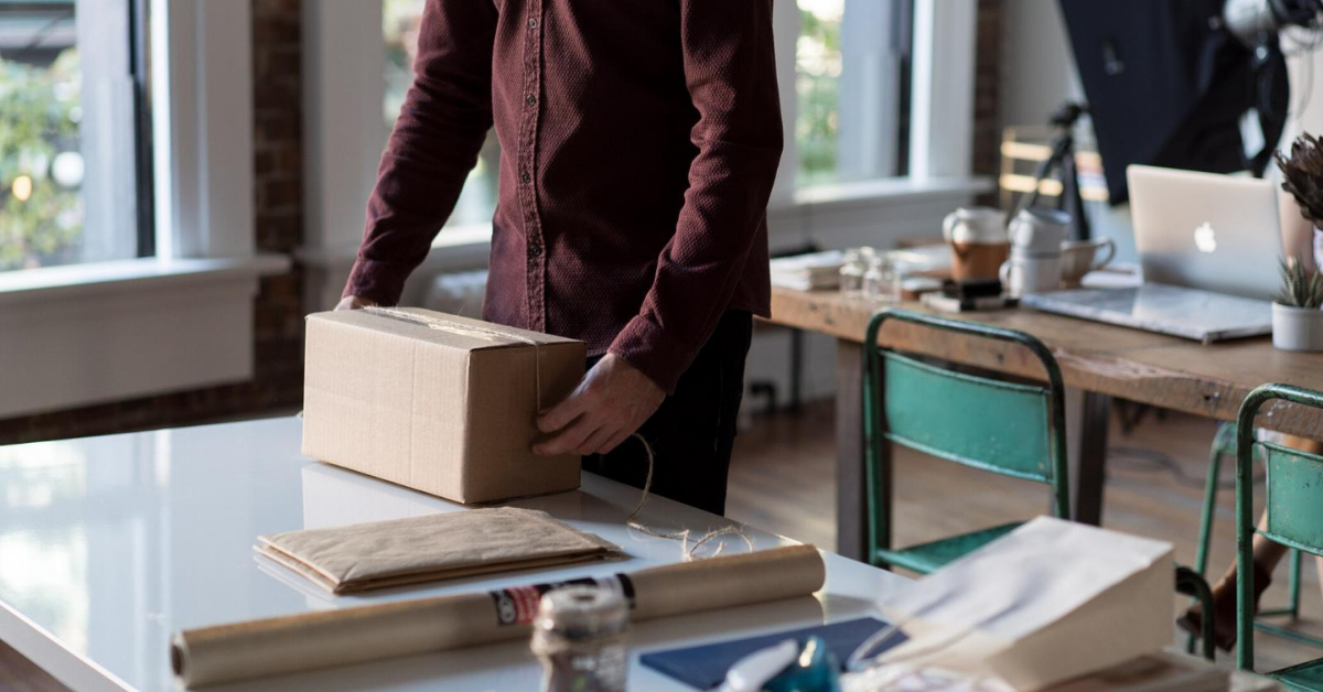 5 Things to Consider Before Ordering Custom Shipping Boxes