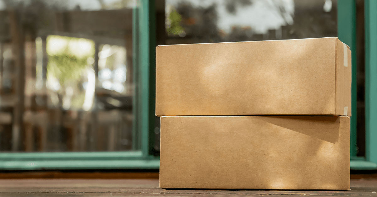 How Summer Humidity Affects Cardboard Boxes